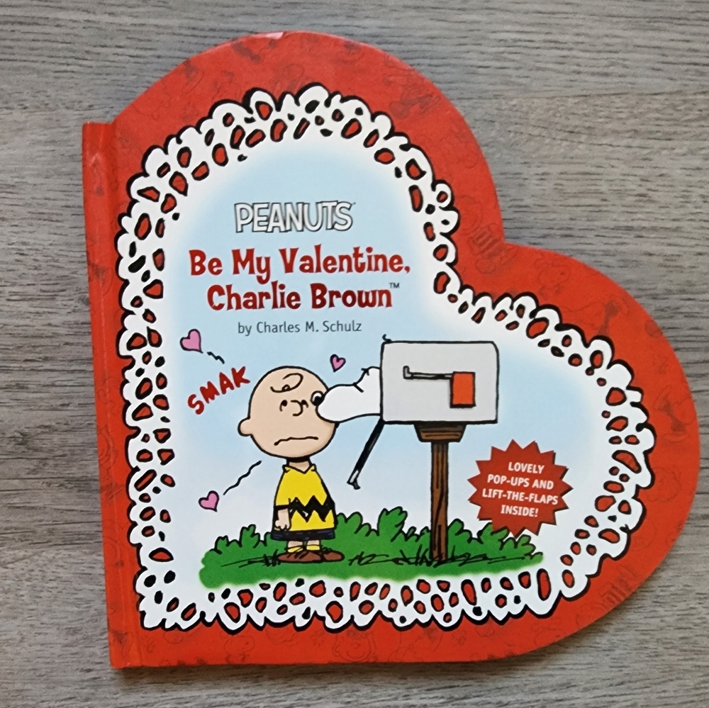 Peanuts Be My Valentine, Charlie Brown Children's Illustrated Fiction Flap Book